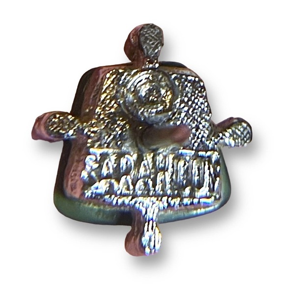 Sarah Coventry Vintage Silver Tone Tie Tack with Green Moonglow Lucite - Picture 6 of 7